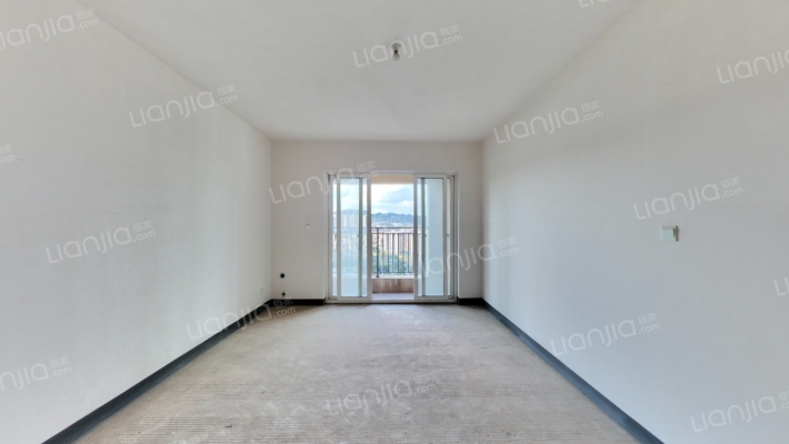 融创依云郡二手房实景图