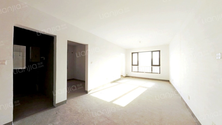 鸿坤理想湾 三居室 环境好 户型方正-客厅