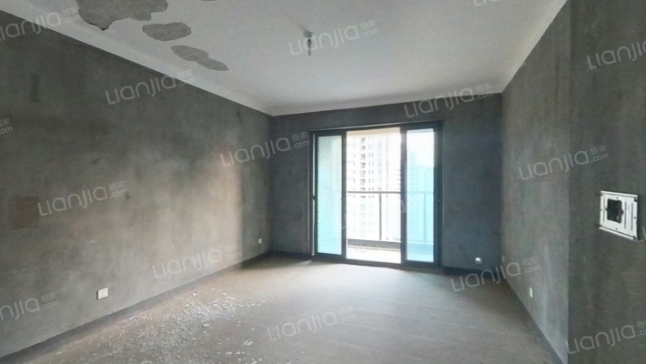 融创晓郡花园一期二手房实景图