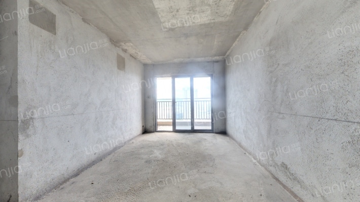 龙光·玖云台二手房实景图