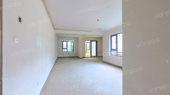 望辰府潮园二手房实景图