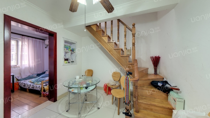 东汇路187号二手房实景图