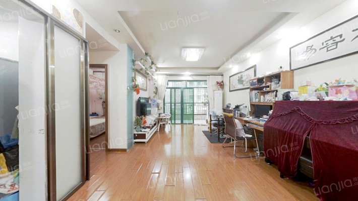 鸿雅花园二手房实景图