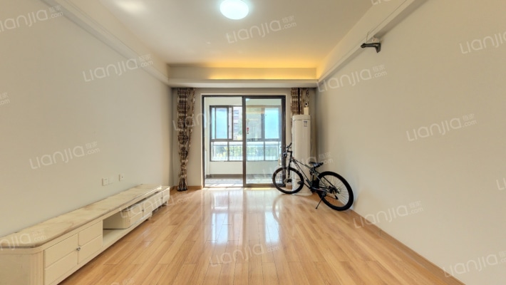 万科城三期二手房实景图