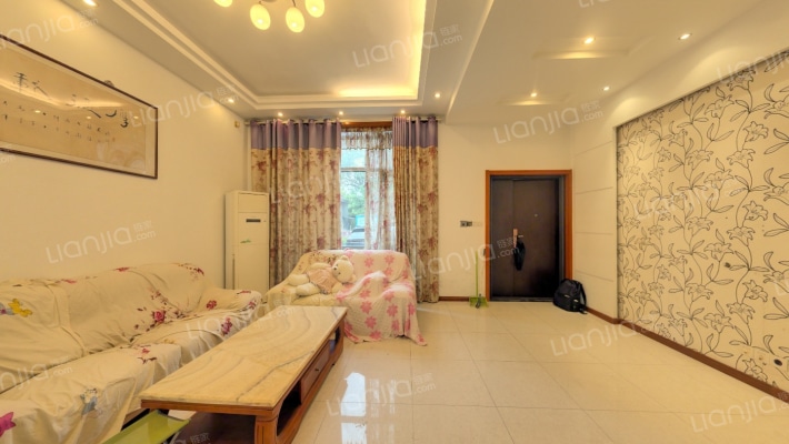 香林水筑二手房实景图