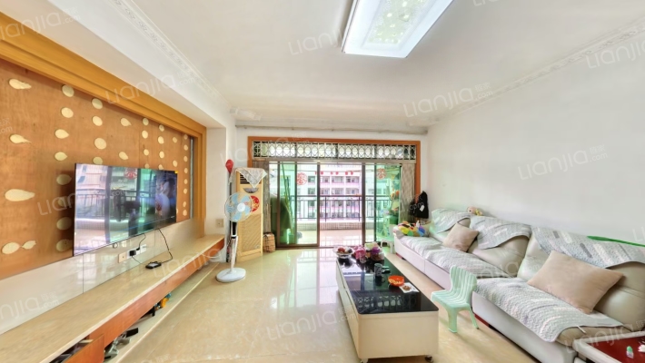 宏润花园二手房实景图