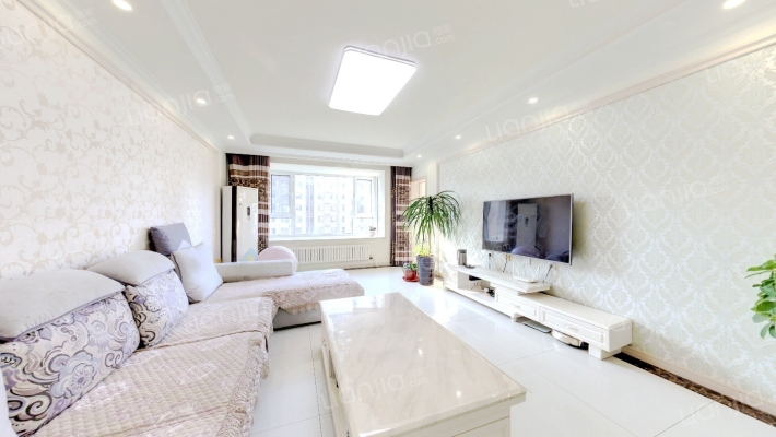 枫香湖畔二手房实景图