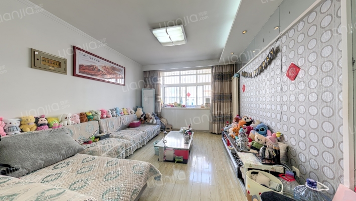 港华小区二手房实景图