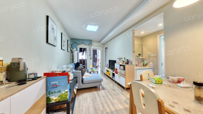 万科金域学府菁华里二手房实景图