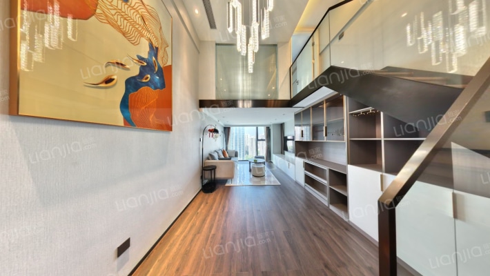 达美寰宇中心二手房实景图