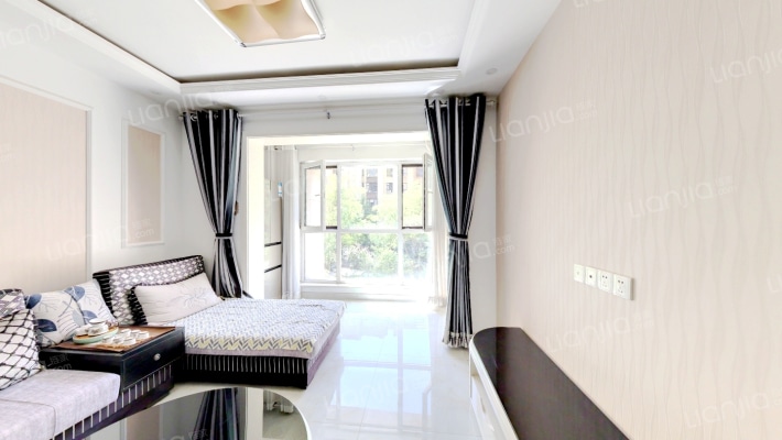 孔雀丹枫园南区二手房实景图