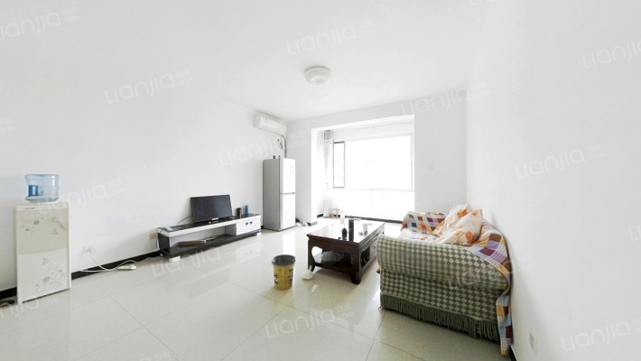 此房满五唯一，简装，楼层好，配套齐全，交通便利-客厅