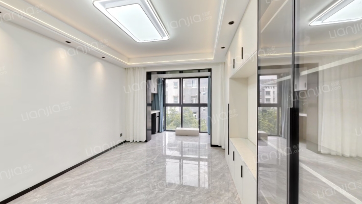 虎阜花园东区二手房实景图