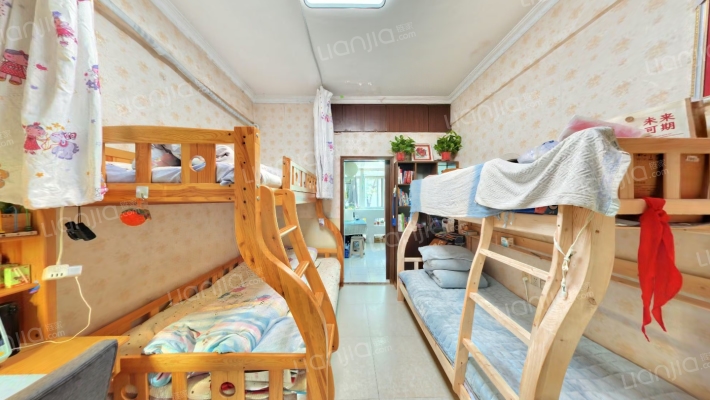 竹山路268号二手房实景图