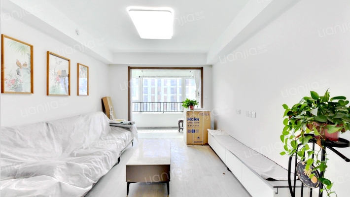 万科北宸之光A4臻园二手房实景图