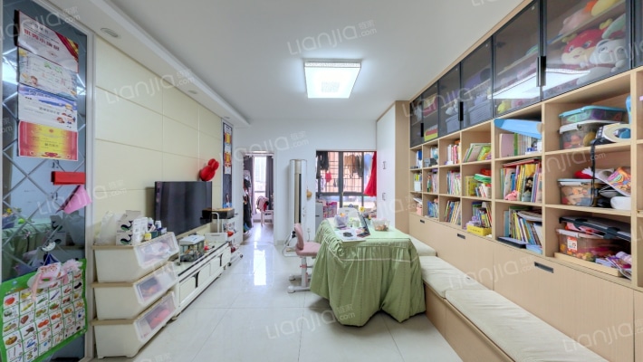 蓝光COCO蜜城二手房实景图