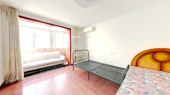 鞍山二路21号二手房实景图