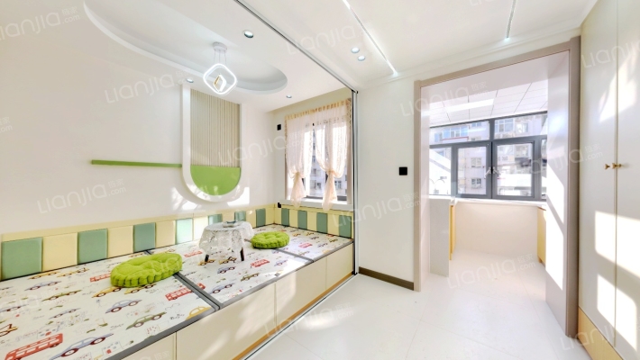 宏伟嘉园南区二手房实景图