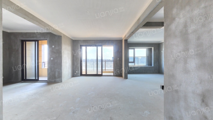 保利印江南三期二手房实景图