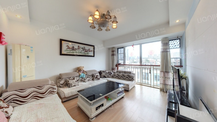 天府长城嘉南地二手房实景图