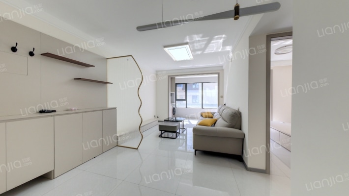 泽信云樾天著二手房实景图