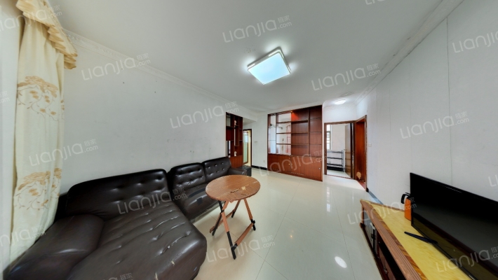 雅居蓝湾二手房实景图