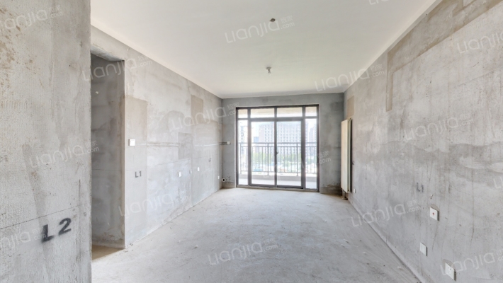 中建雲臻苑二手房实景图