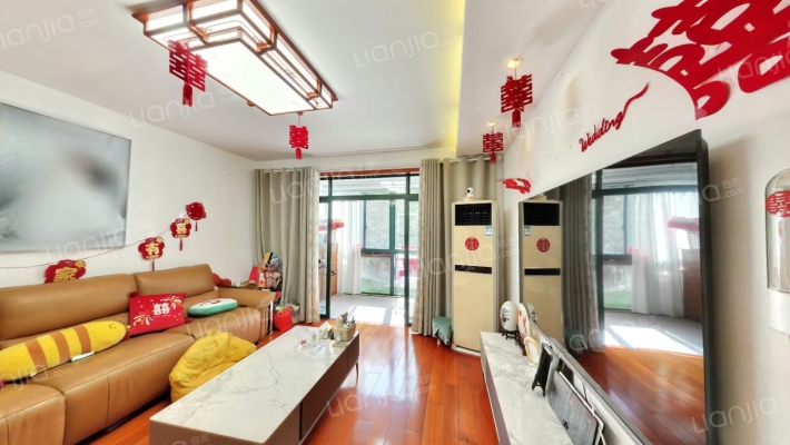 江南青年城惠山苑二手房实景图