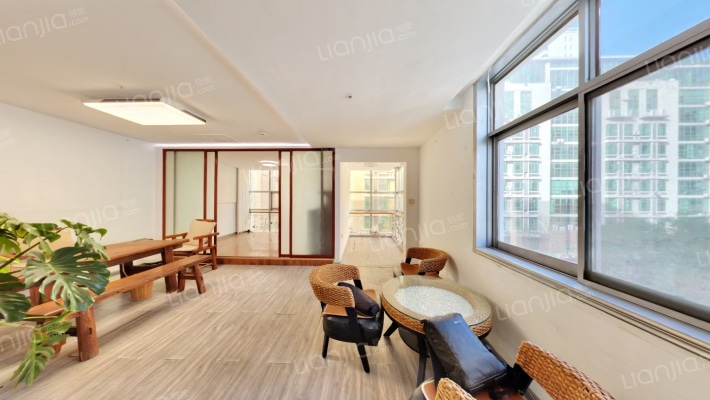 盈伴商住大厦二手房实景图