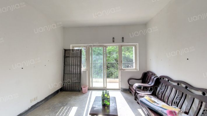 新都花园二手房实景图