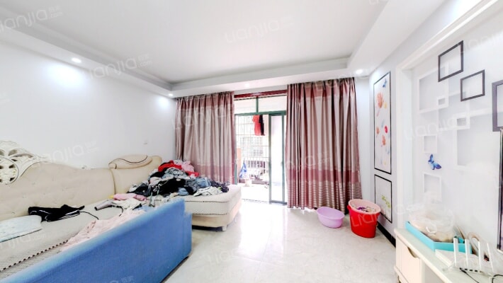 天山龙城B区二手房实景图