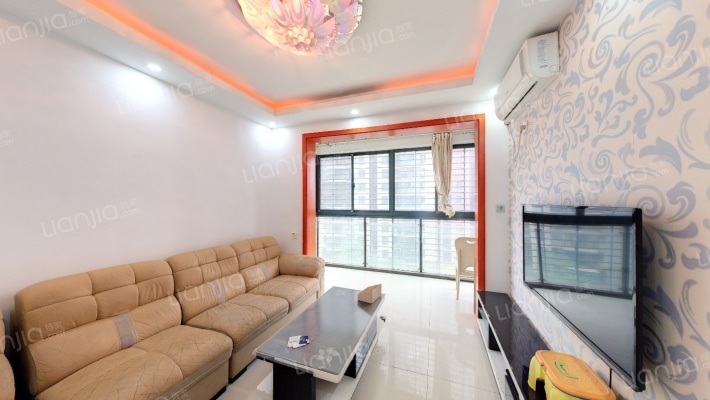 尊邸华庭二手房实景图