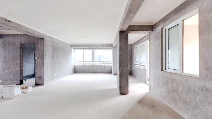 梅里春天二手房实景图