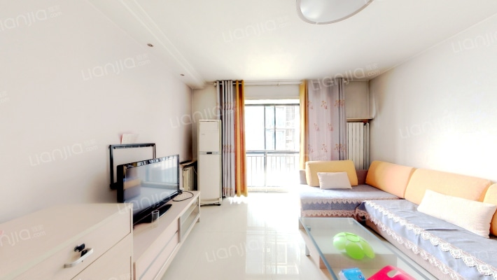 西雅图翡翠城二手房实景图