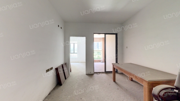 尚东阳光二手房实景图