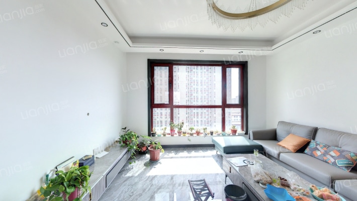 龙泰贵府北区二手房实景图