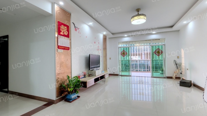 金碧花苑二手房实景图