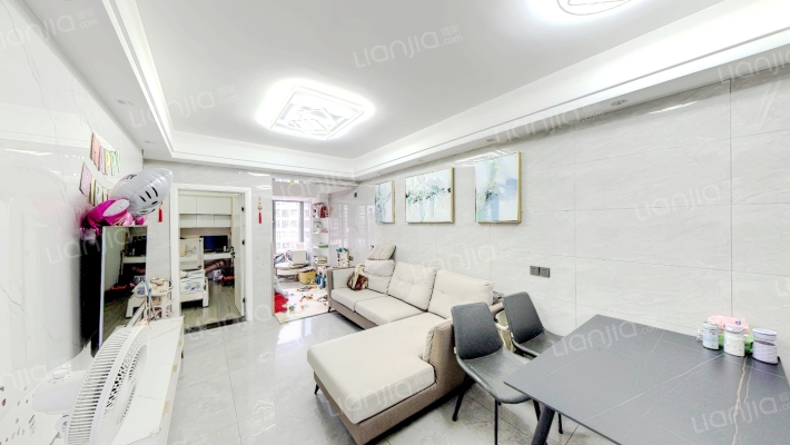 橡树湾四期二手房实景图