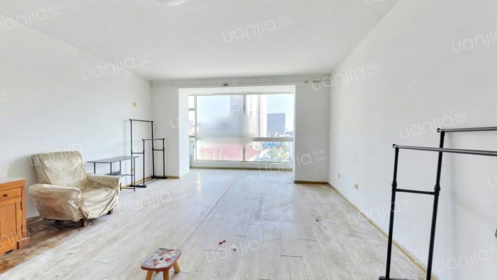 北奇星河湾二手房实景图