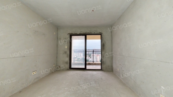 半岛1号五期二手房实景图