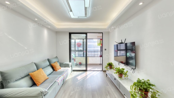 兴港和昌云庭二手房实景图