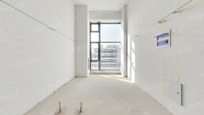 华尚·数智中心二手房实景图