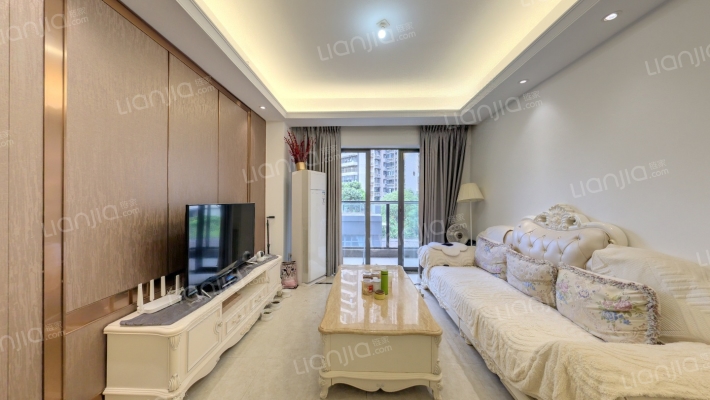 彰泰城B区二手房实景图