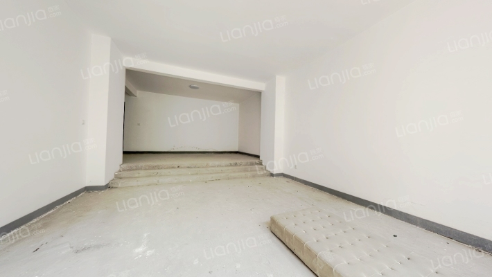 金桥瑞仕花园二手房实景图