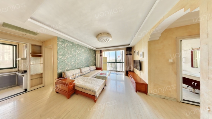 兴悦华城东区二手房实景图