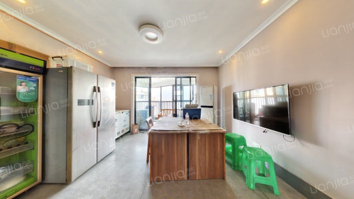 保利花园四期二手房实景图