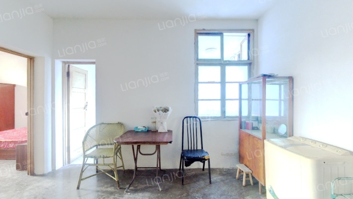 奎星路工行家属院二手房实景图