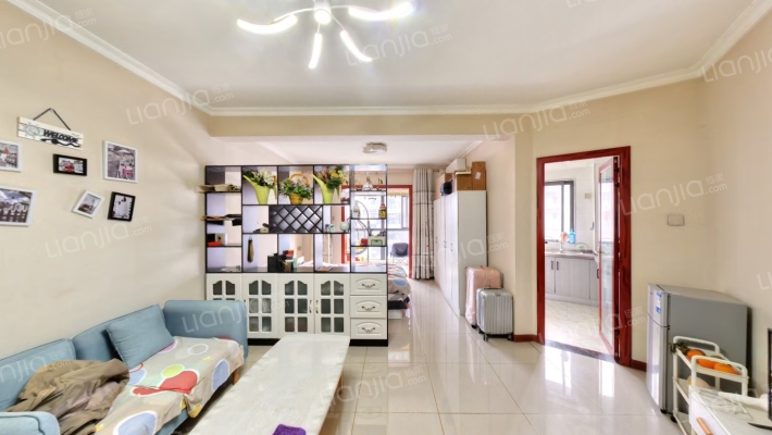 天朗御湖二手房实景图