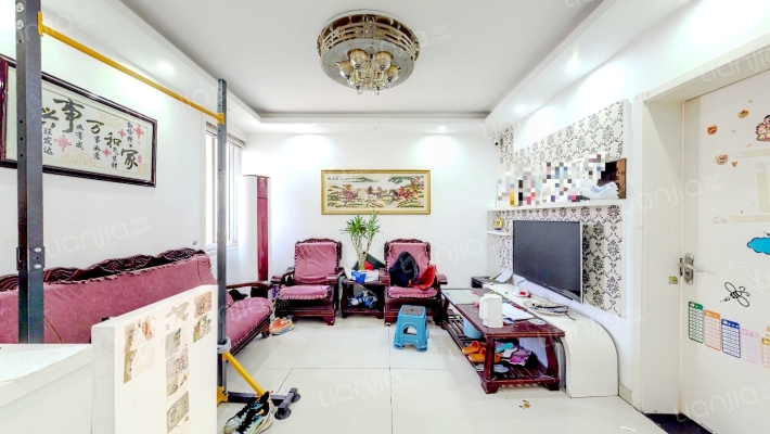 鸿裕华庭二手房实景图