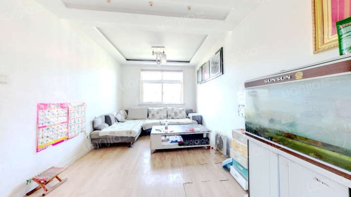 硕辉苑二手房实景图